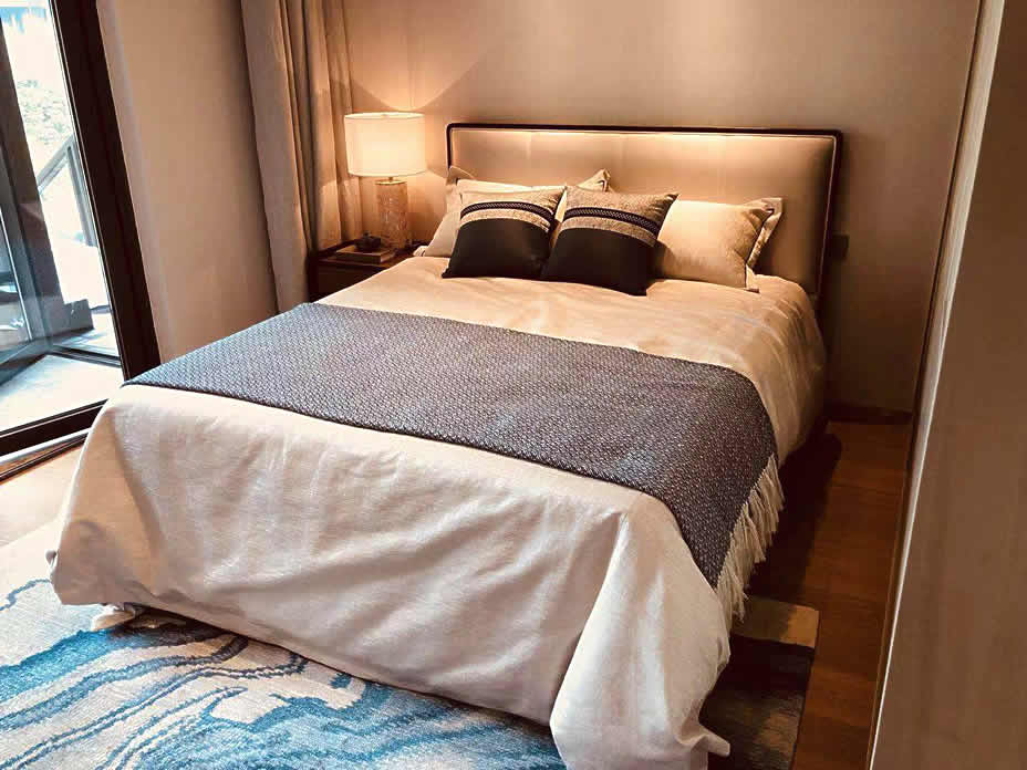 华侨城A4上叠别墅样板间家具定制