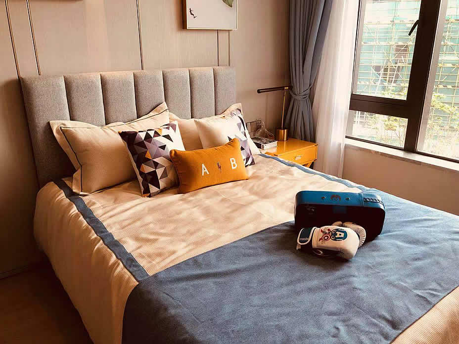 华侨城A4上叠别墅样板间家具定制