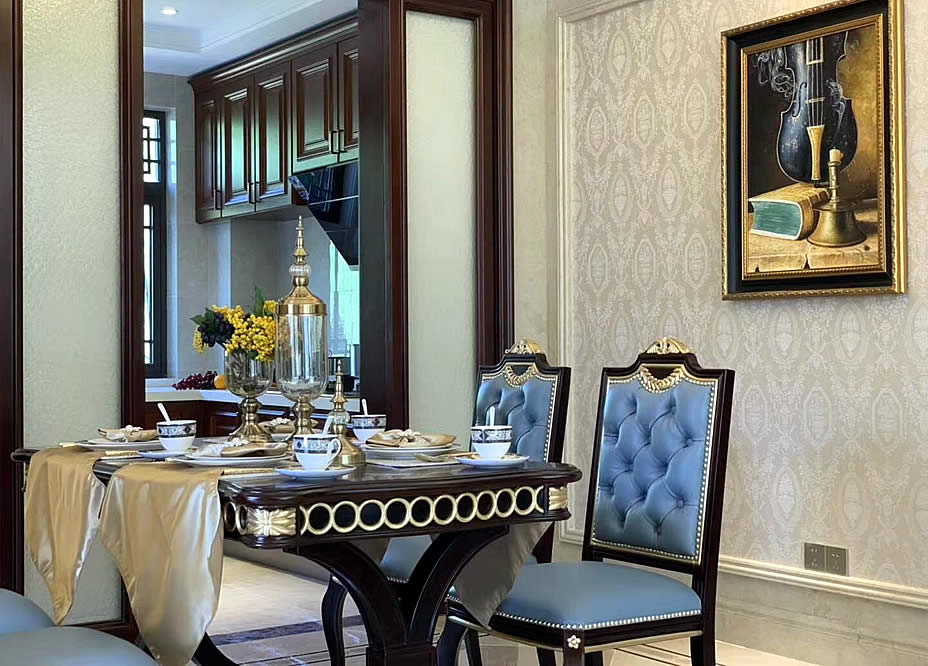 河南皇家译站样板间家具定制